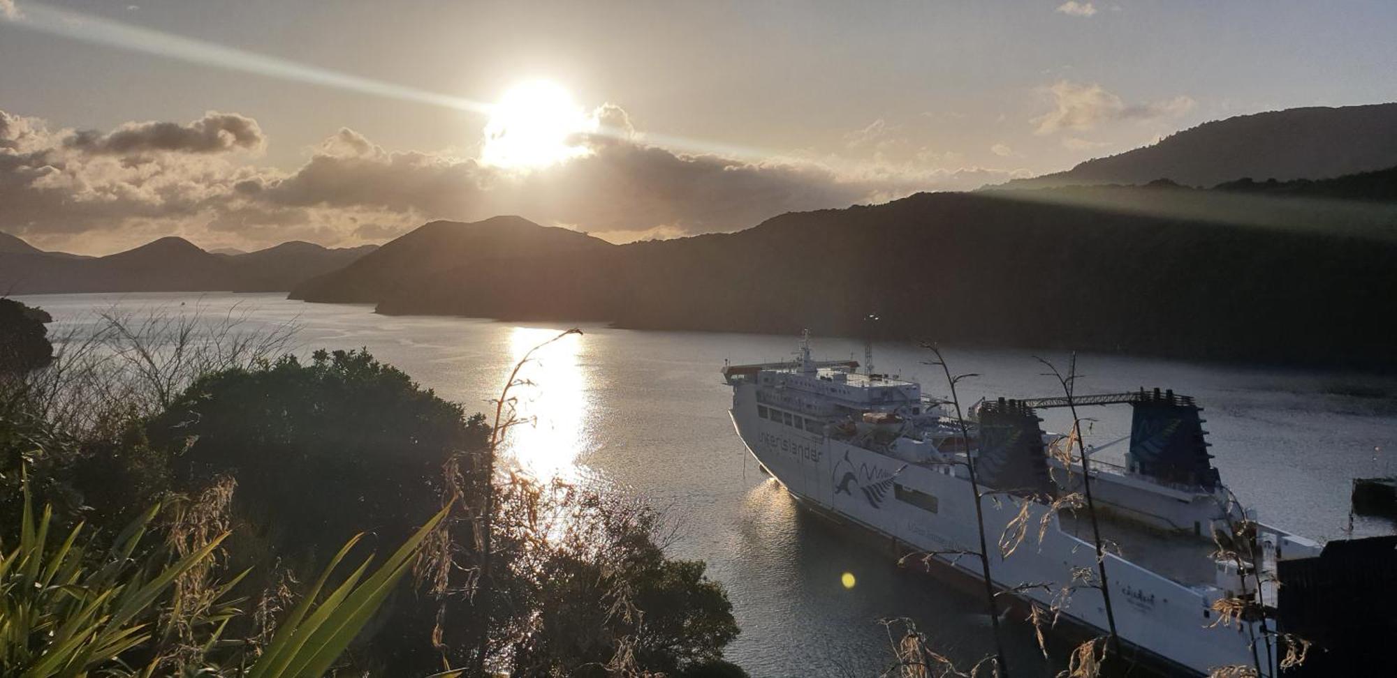 Enchanted Escape Picton Exterior foto